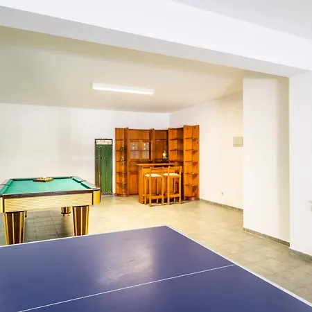 Casa vacanze Maria Palace - Games Gym & Bar