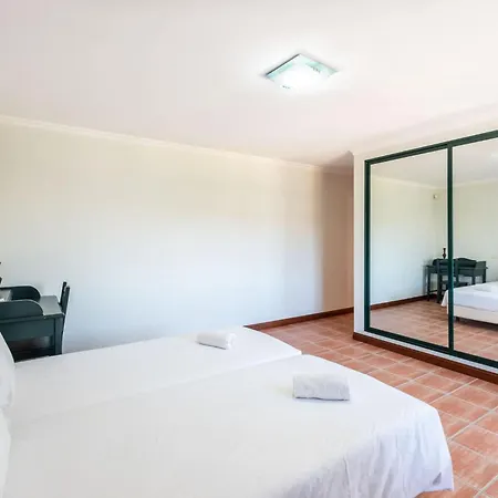 Casa vacanze Maria Palace - Games Gym & Bar Albufeira